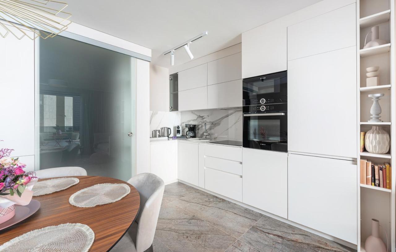 Val Di Bora Apartment Porec Bagian luar foto